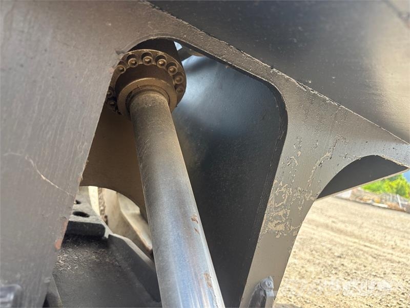 Rotobec 3212ROD 36 in Pole and Pipe Excavator Grapple Grapples