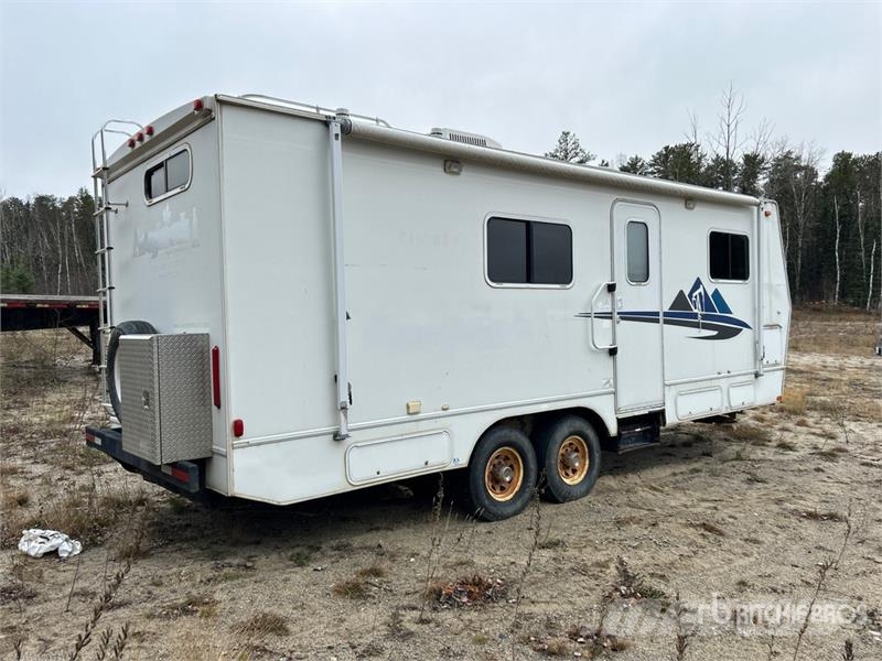 Roughneck 24 ft x 8 ft Portable T/A Wellsite Construcción - Otros