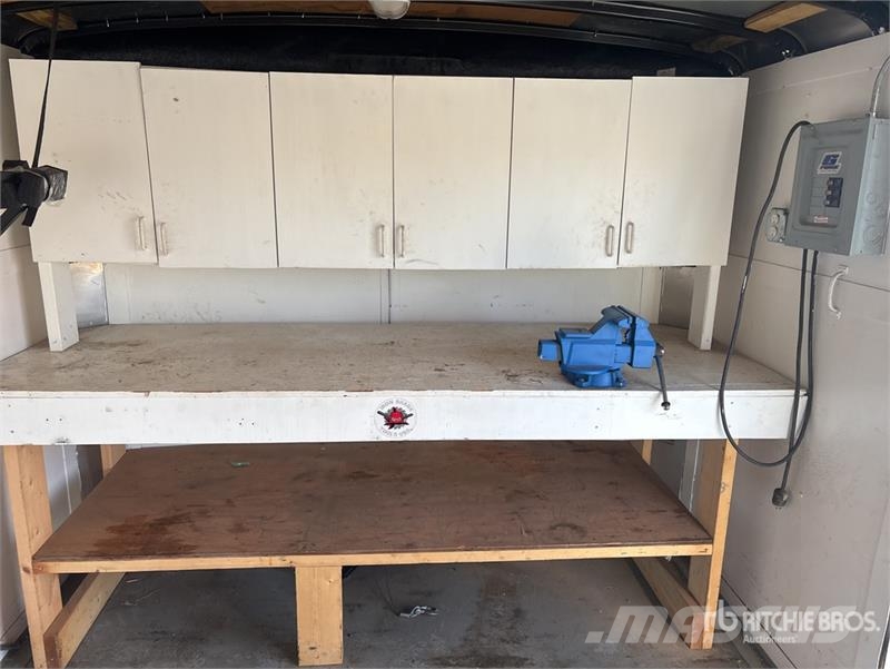 Royal Cargo RCT 8.5x24TA2 T/A Enclosed Trailer Sanduk prikolice
