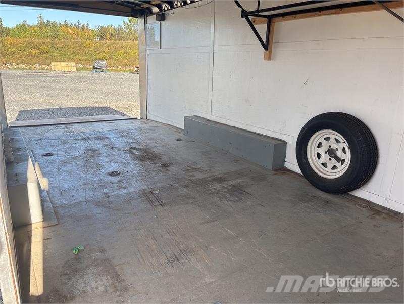 Royal Cargo RCT 8.5x24TA2 T/A Enclosed Trailer Sanduk prikolice