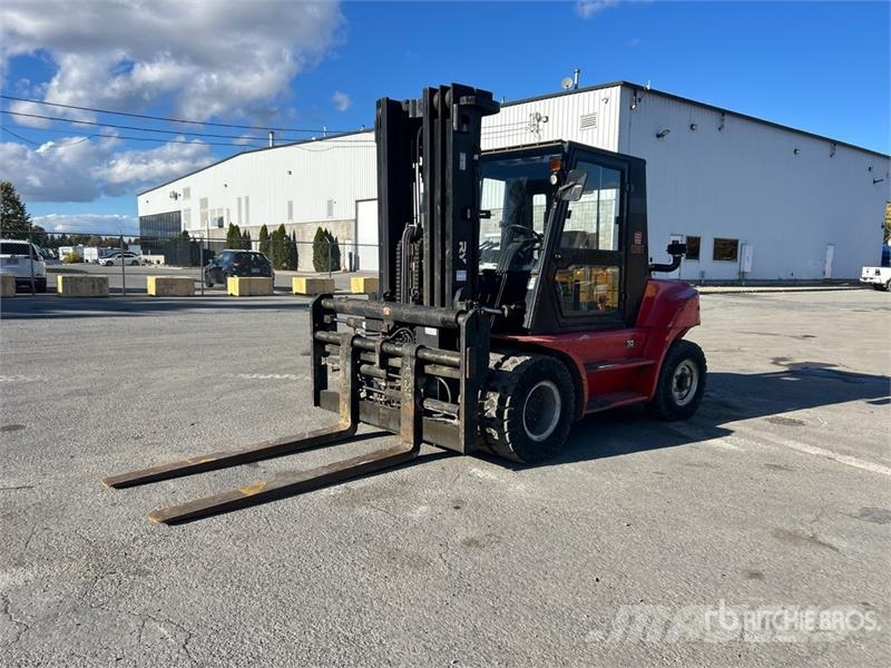 Royal H70B 7000 kg 4x2 Rough Terrain Forklift Vanterenski viljuškar
