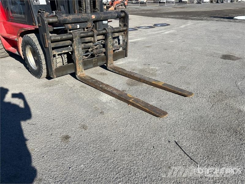Royal H70B 7000 kg 4x2 Rough Terrain Forklift Vanterenski viljuškar