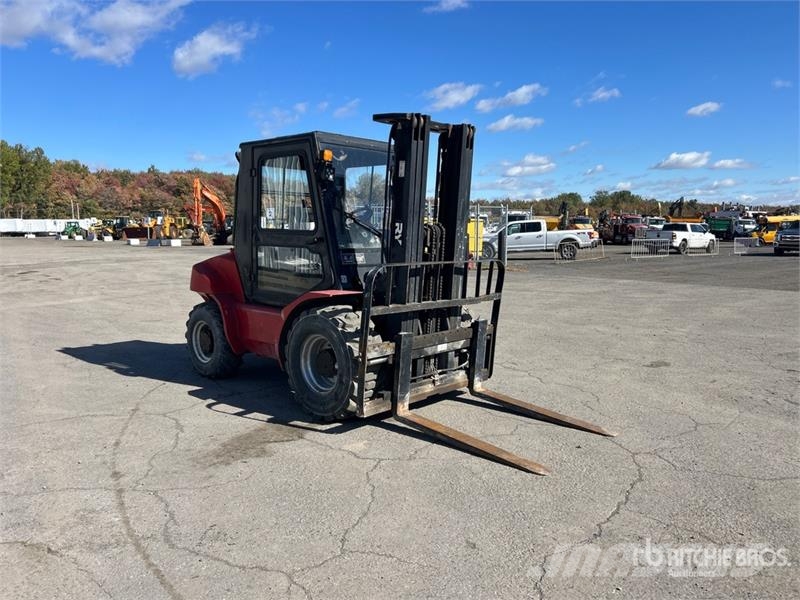 Royal T35EG-4 3500 kg 4x4 Rough Terrain Forklift Φορτηγά ανώμαλου εδάφους