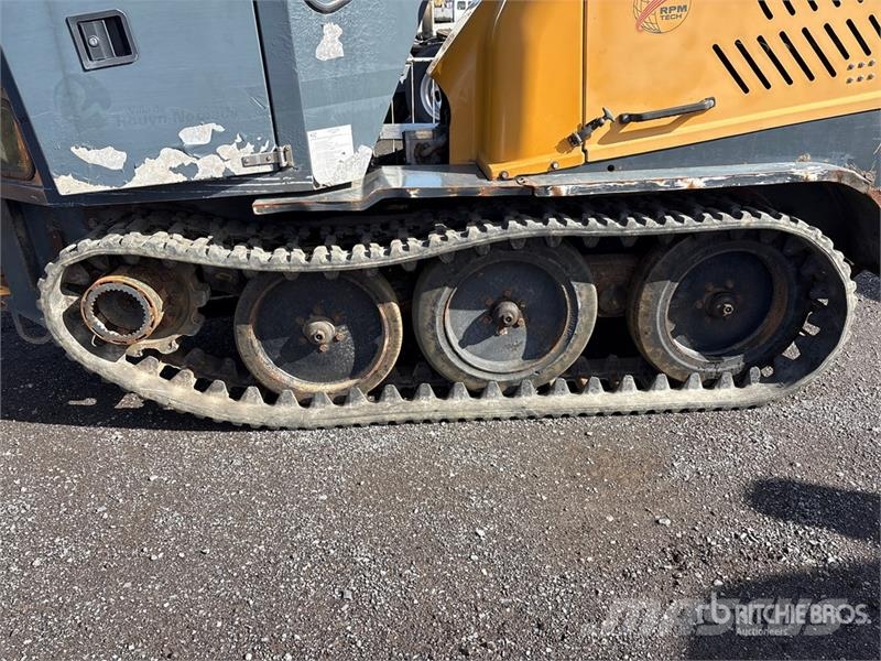 RPM Cameleon Sidewalk Plow مكونات أخرى