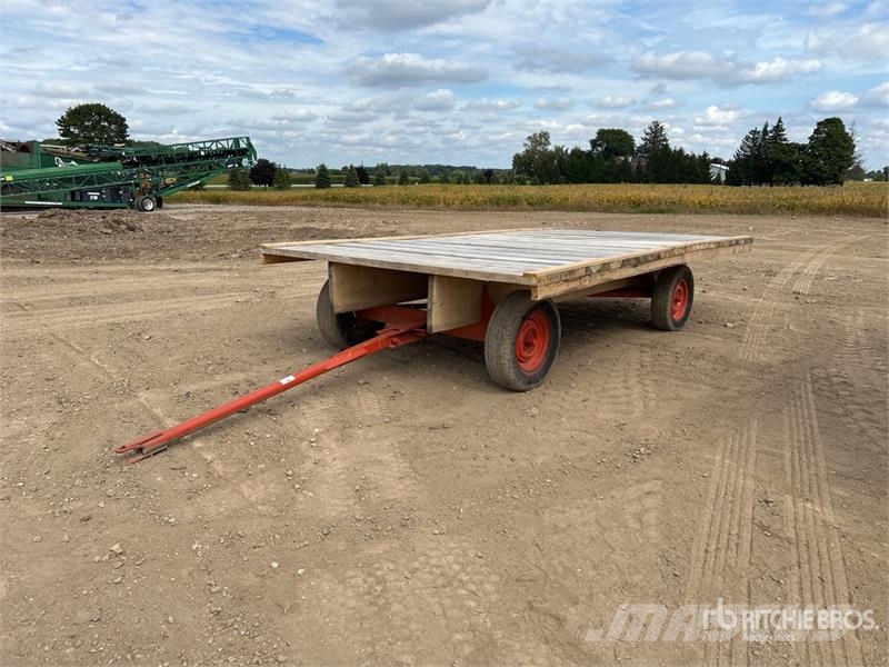 S/A Turntable 15 ft x 8 ft Bale Wagon Paalivaunut