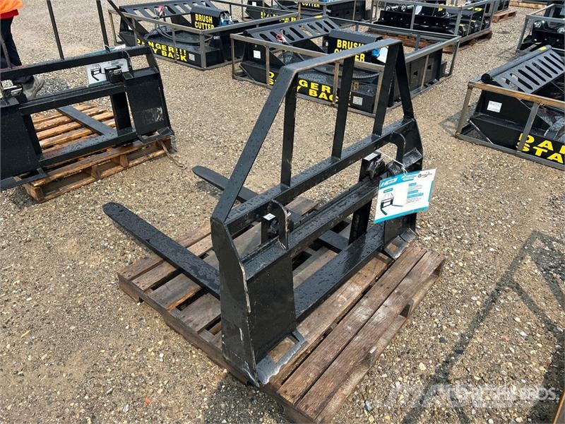  SAII100 48 in Skid Steer Forks Gabeln