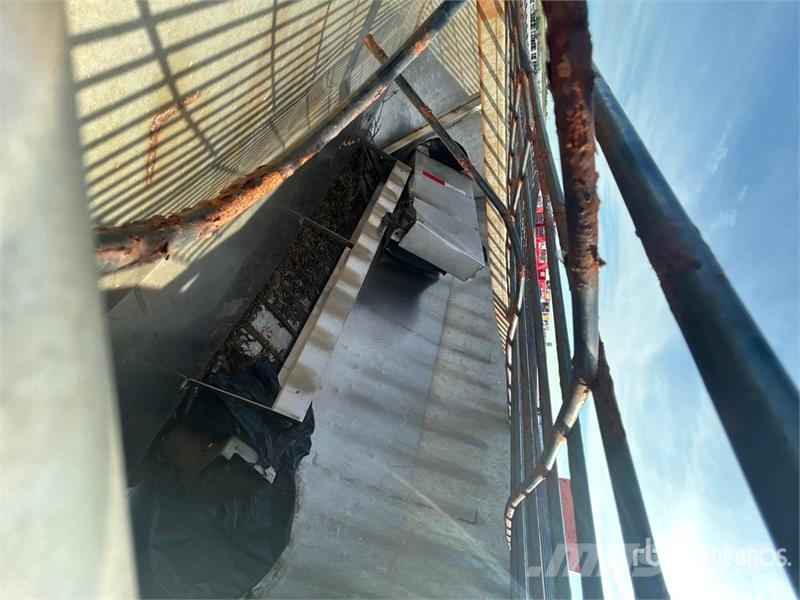 Salt Spreader Kum ve tuz serpiciler