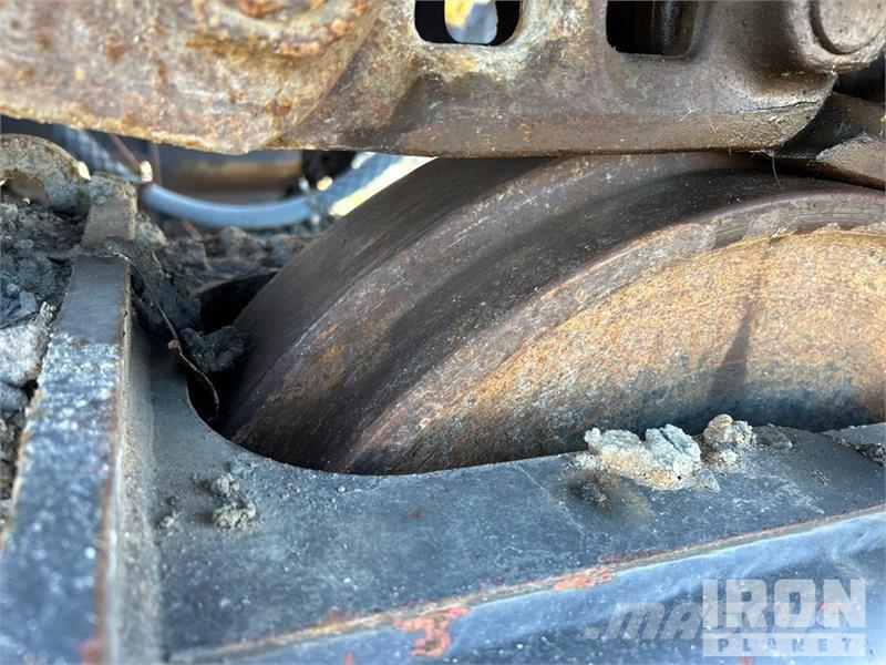 Sandvik DR560 Crawler Mounted Blasthole Drill (Inoperable) Other drilling equipment