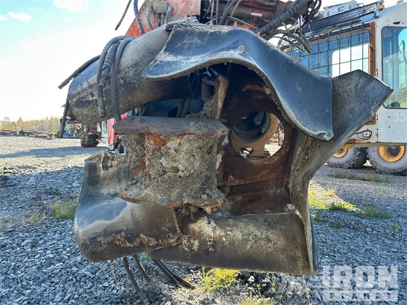 Sandvik DR560 Crawler Mounted Blasthole Drill (Inoperable) Other drilling equipment