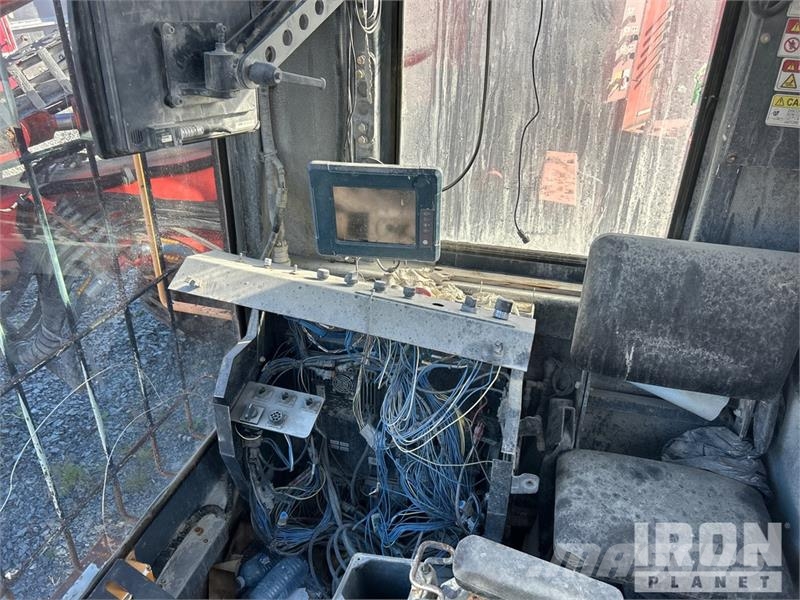 Sandvik DR560 Crawler Mounted Blasthole Drill (Inoperable) Other drilling equipment