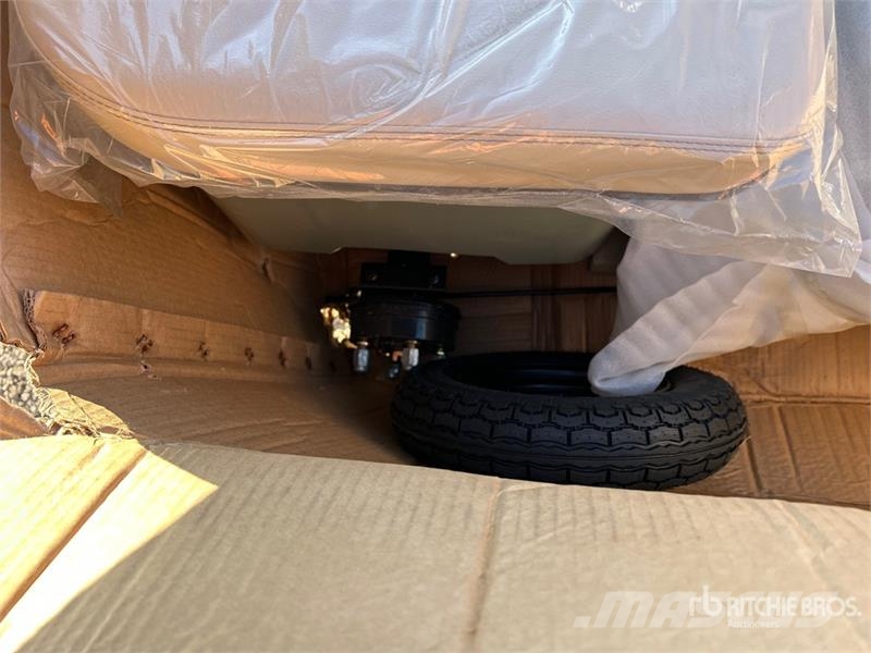  SDLANCH IRGC40 3 TT E-Trike Mini Golf Cart (Unused Гольф-кары