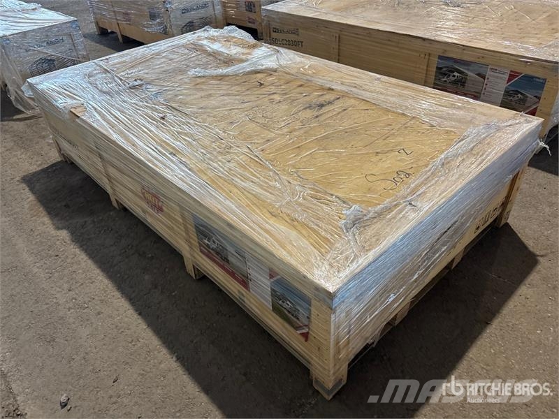 SDLC2030FT 20 ft x 30 ft Enclosed Carport (Unused) Stahlrahmenaufbauten