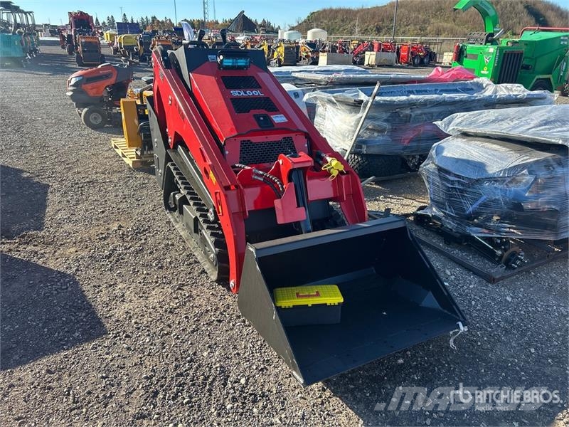  SDLOOL 1050K Compact Track Loader (Unused) لوادر انزلاقية التوجيه