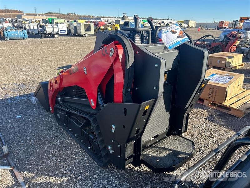  SDLOOL 1050K Compact Track Loader (Unused) لوادر انزلاقية التوجيه