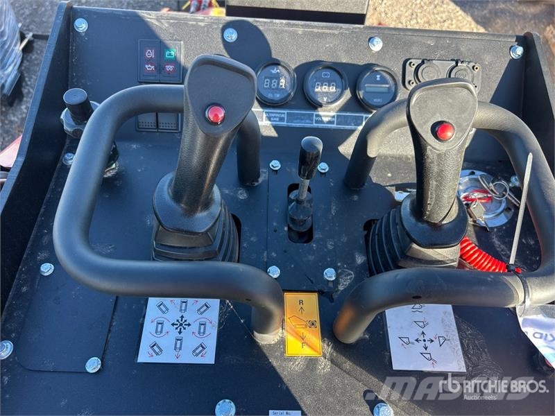 SDLOOL 1050K Mini Compact Track Loader (Unused) Мини товарачи