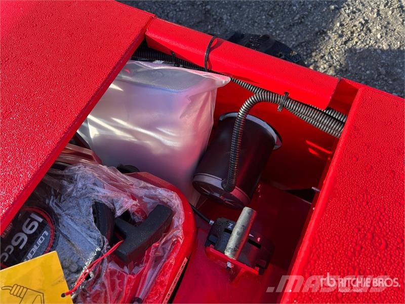 SDLOOL 800T Remote Control Lawn Mower (Unused) ركوب الحشائش