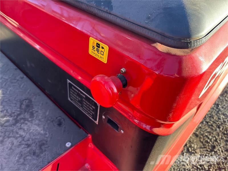 SDLOOL D15 3300 lb Electric Forklift (Unused) 전동 지게차