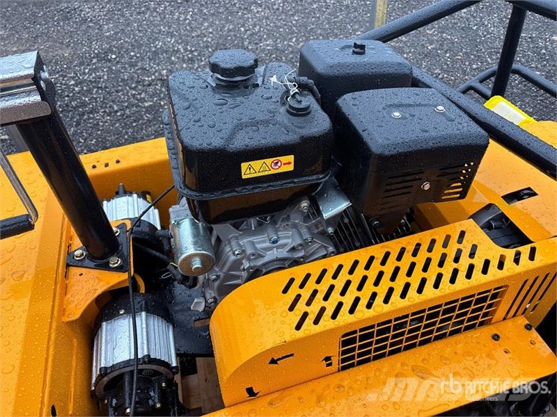  SDLOOL LM1200Q Remote Control Tracked Lawn Mower ( Самохідні газонокосарки