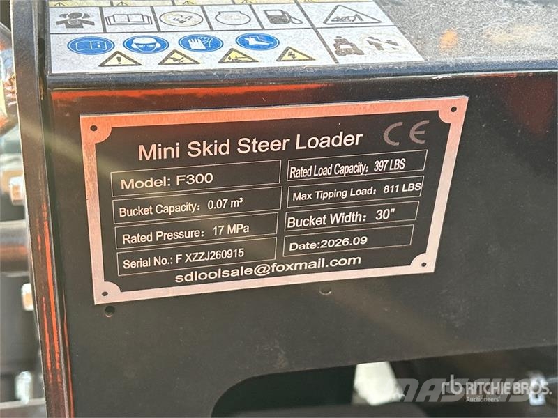 SDLOOL SL-F300 Mini Compact Track Loader (Unused) Kompaktlastere