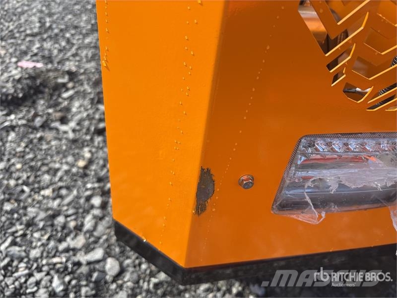 SDLOOL SL-J1500 1.5 ton Mini Crawler Dumper (Unuse Väikekallurid