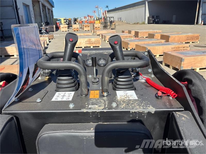 SDLOOL SL-V1000 Mini Compact Track Loader (Unused) Мини товарачи