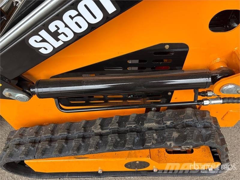  SDLOOL SL360T لوادر انزلاقية التوجيه