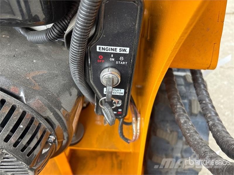 SDLOOL SL360T لوادر انزلاقية التوجيه