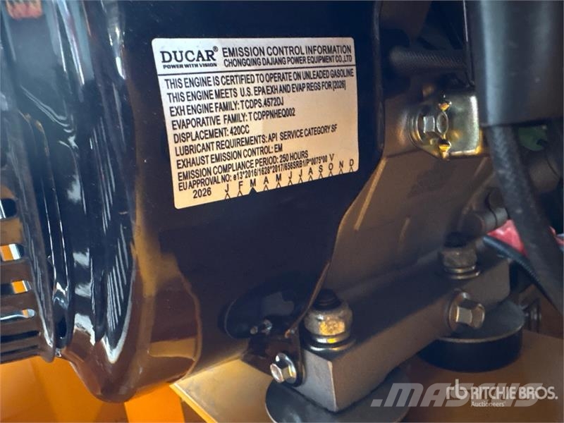  SDLOOL SL360T لوادر انزلاقية التوجيه