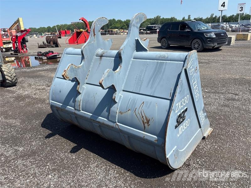 SEC JD330 72 in Q/C Cleanup Ditch Excavator Bucket Benne