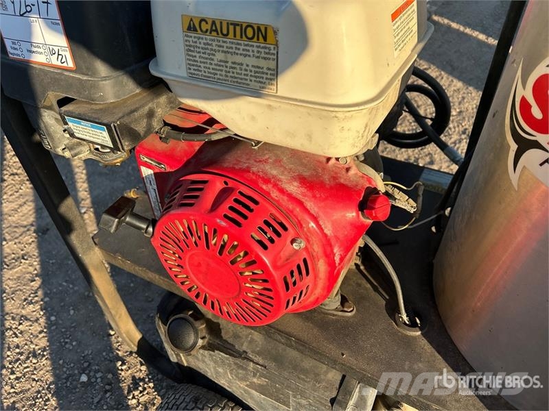 Shark Pressure Washer Мийні апарати низького тиску