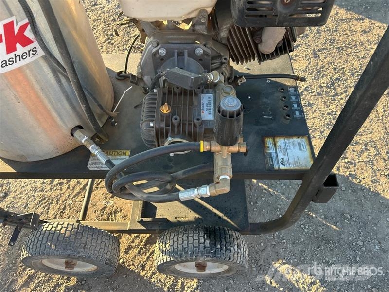 Shark Pressure Washer Мийні апарати низького тиску