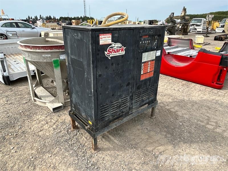 Shark SNG5-30024F Pressure Washer Korkeapainepesurit