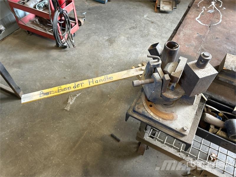 Shop Table Muu
