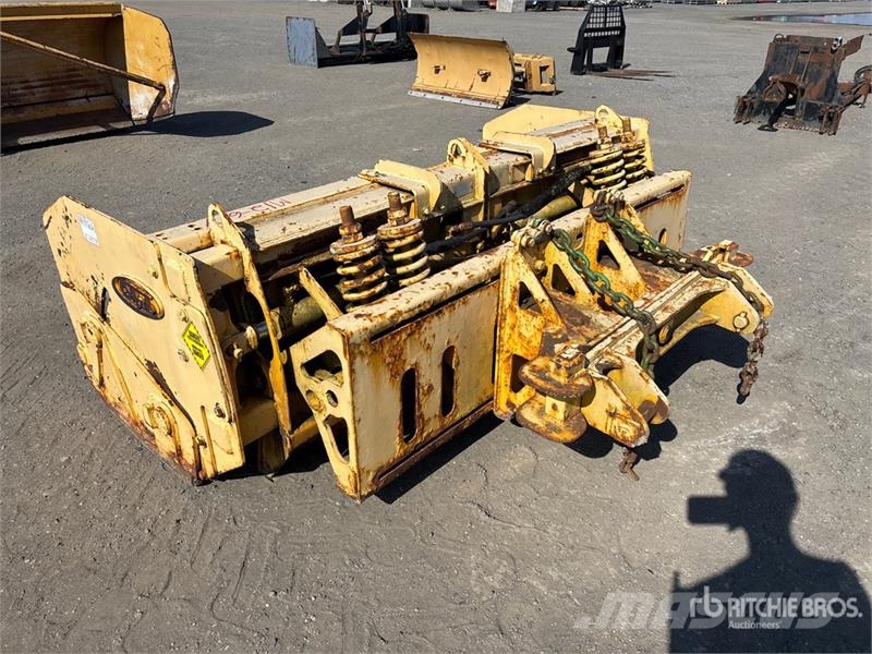 Shoule 0 ft 80 in Expandable Snow Pusher - Fits Tr Снегочистачки