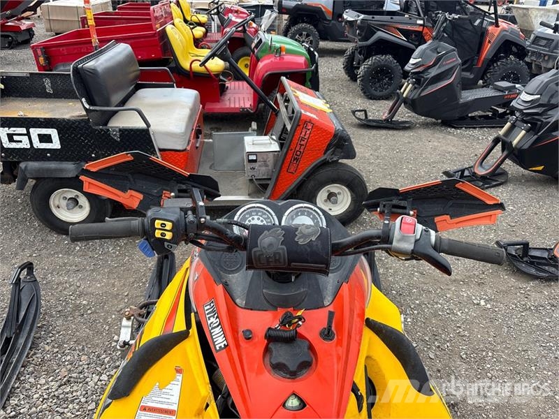 Ski-doo MXZ-E 600 Snowmobile Snowmobiles