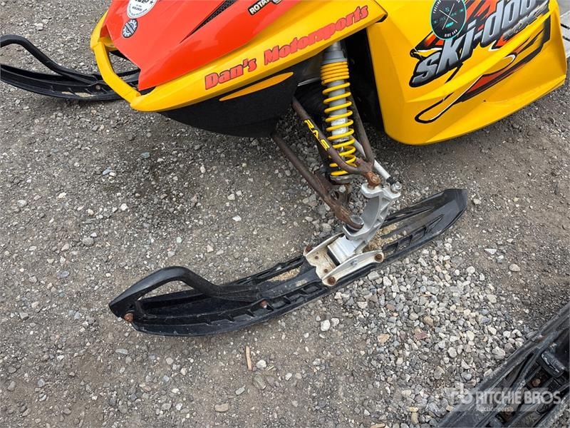Ski-doo MXZ-E 600 Snowmobile Snowmobiles