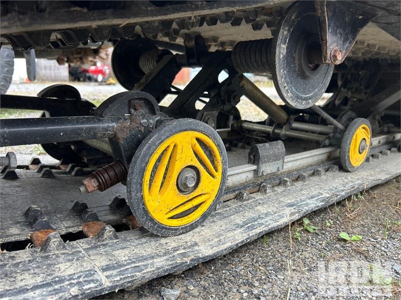 Ski-doo Skandic Snowmobile (Inoperable) Snöskotrar