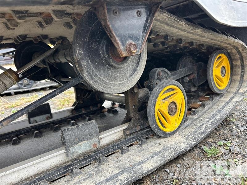 Ski-doo Skandic Snowmobile (Inoperable) Snöskotrar