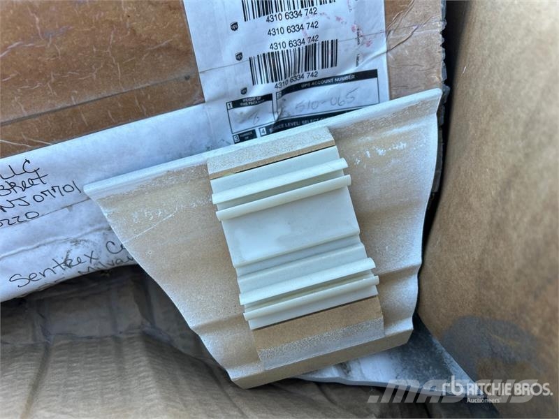  Skid - joining Inside and Outside Corners مكونات أخرى