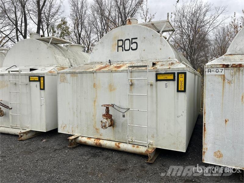  Skid Mounted Steel Oil 20 Ft x 10 Ft Fuel Tank صهاريج الوقود والصهاريج الإضافية