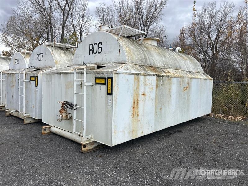  Skid Mounted Steel Oil 20 ft x10 ft Fuel Tank صهاريج الوقود والصهاريج الإضافية