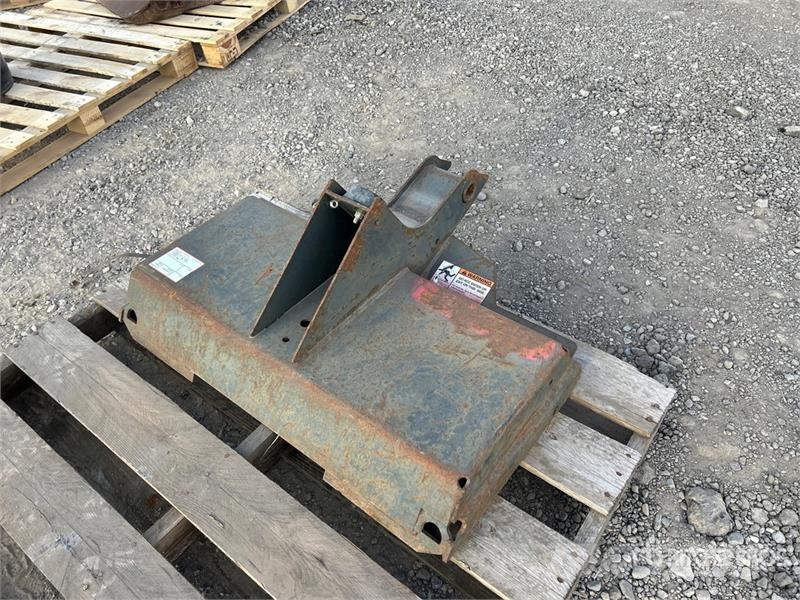  Skid Steer Attachment Mounting Plate مكونات أخرى