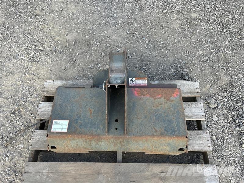  Skid Steer Attachment Mounting Plate مكونات أخرى