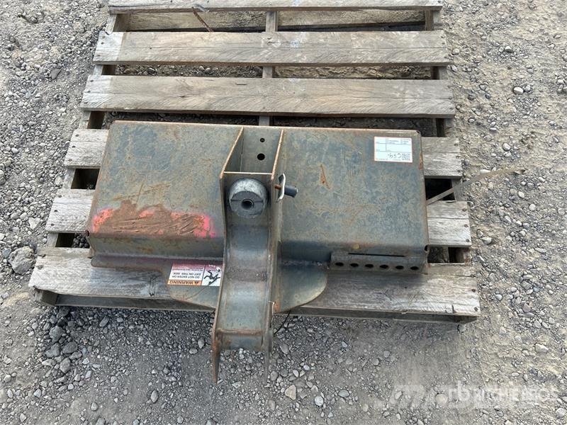  Skid Steer Attachment Mounting Plate مكونات أخرى