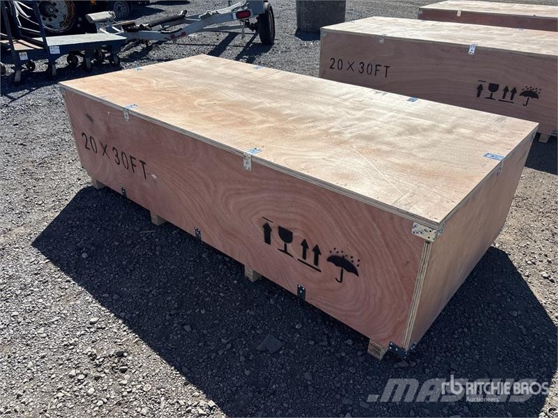 SKLP SK-ZP20 20 ft x 30 ft All-Steel Enclosed Carp Stalen constructies