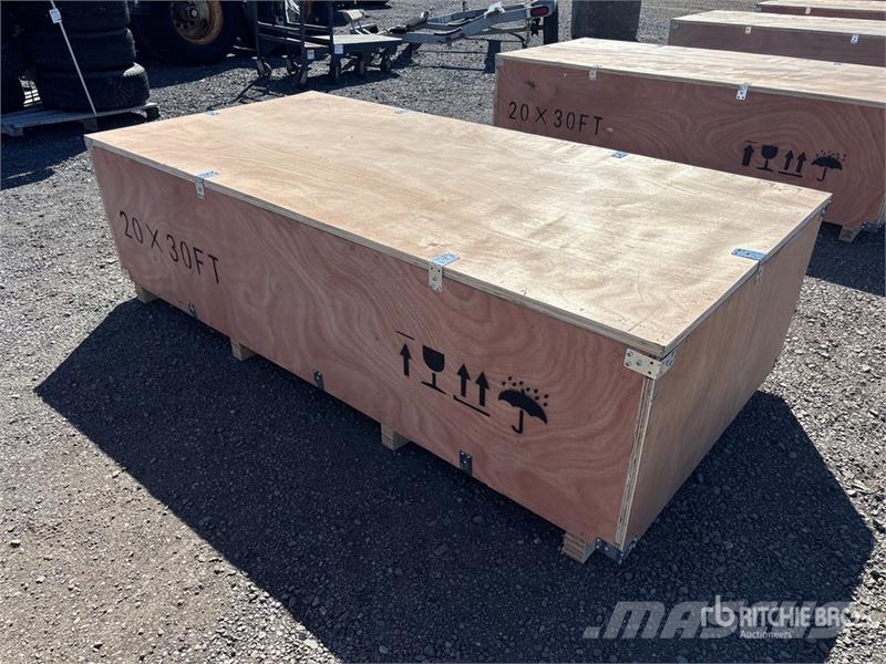 SKLP SK-ZP20 20 ft x 30 ft All-Steel Enclosed Carp Stalen constructies