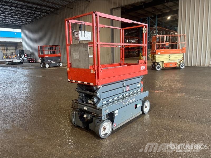 SkyJack SJ 3219 Electric Scissor Lift Škaraste platforme