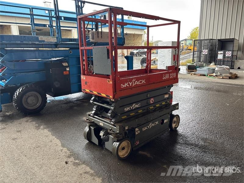 SkyJack SJ 3219 Electric Scissor Lift Škaraste platforme