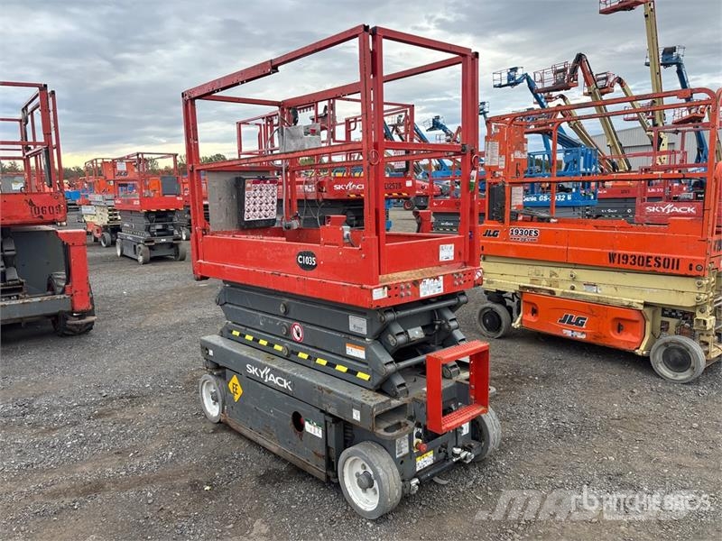 SkyJack SJ 3219 Electric Scissor Lift Šķerveida pacēlāji