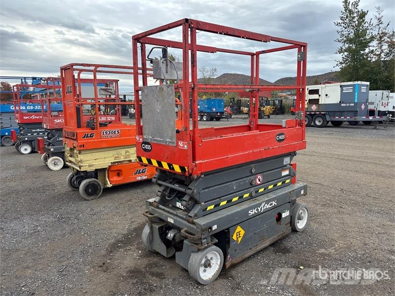 SkyJack SJ 3219 Electric Scissor Lift Šķerveida pacēlāji
